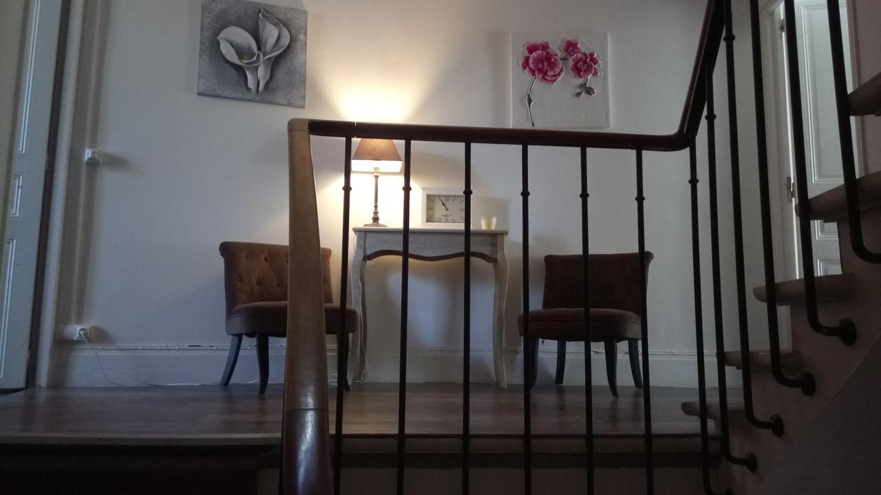 Maison De Ville Bed & Breakfast Magny-en-Vexin Eksteriør bilde